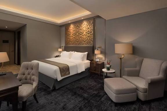 Executive Suite
